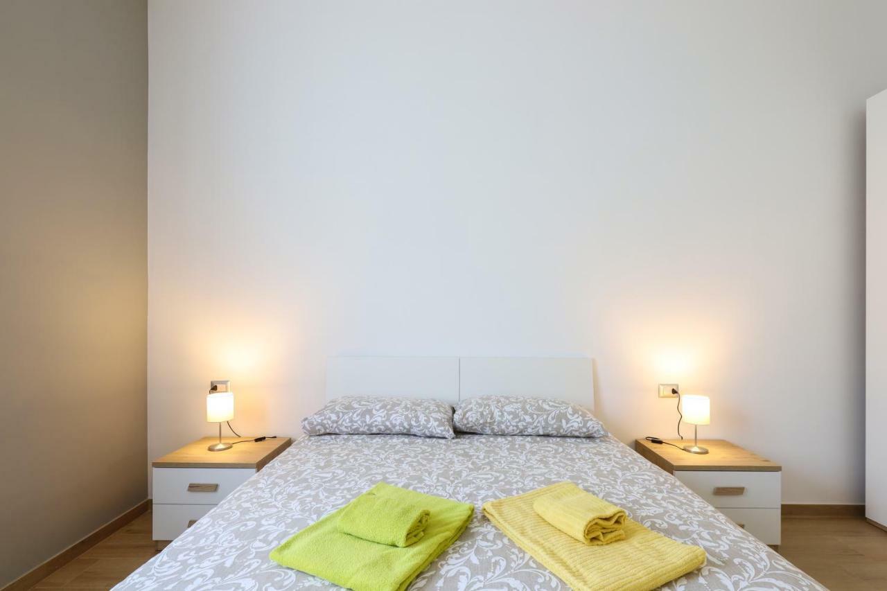 Primopiano - Sammartini Apartment Милано Екстериор снимка