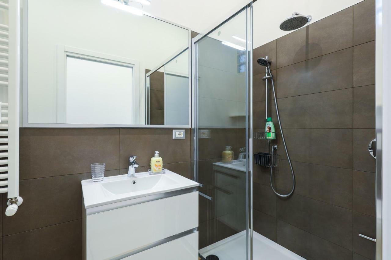 Primopiano - Sammartini Apartment Милано Екстериор снимка