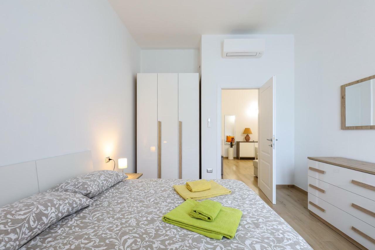 Primopiano - Sammartini Apartment Милано Екстериор снимка