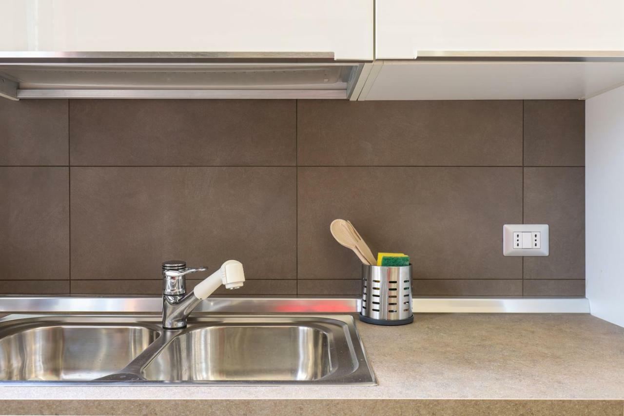 Primopiano - Sammartini Apartment Милано Екстериор снимка